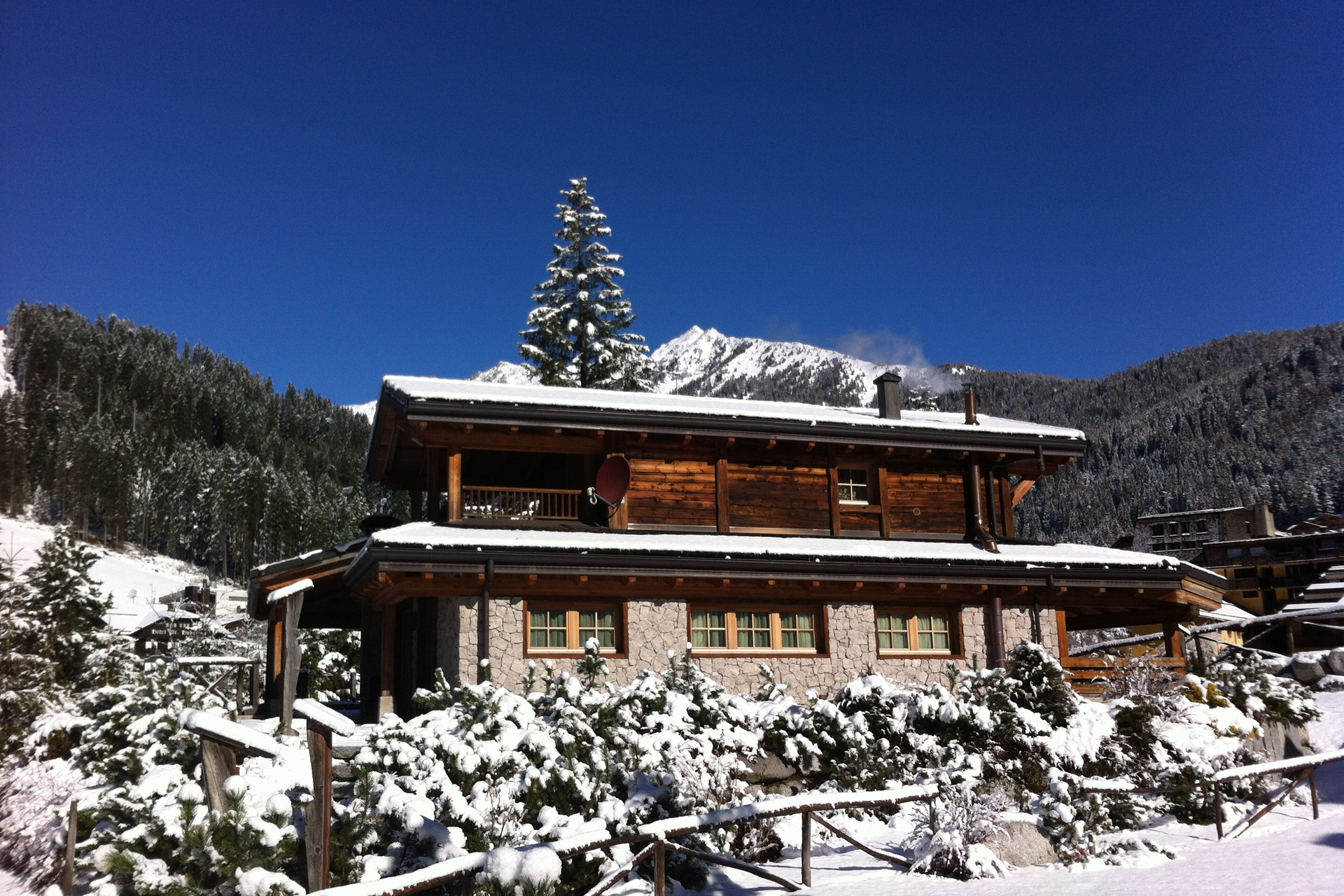 Case in vendita a Madonna di Campiglio | © Luxury Mountain Homes